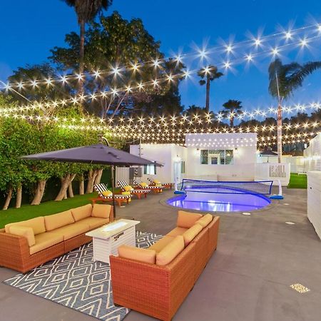 Studio City Contemporary Villa With Pool Sleeps 10 Лос-Анджелес Экстерьер фото