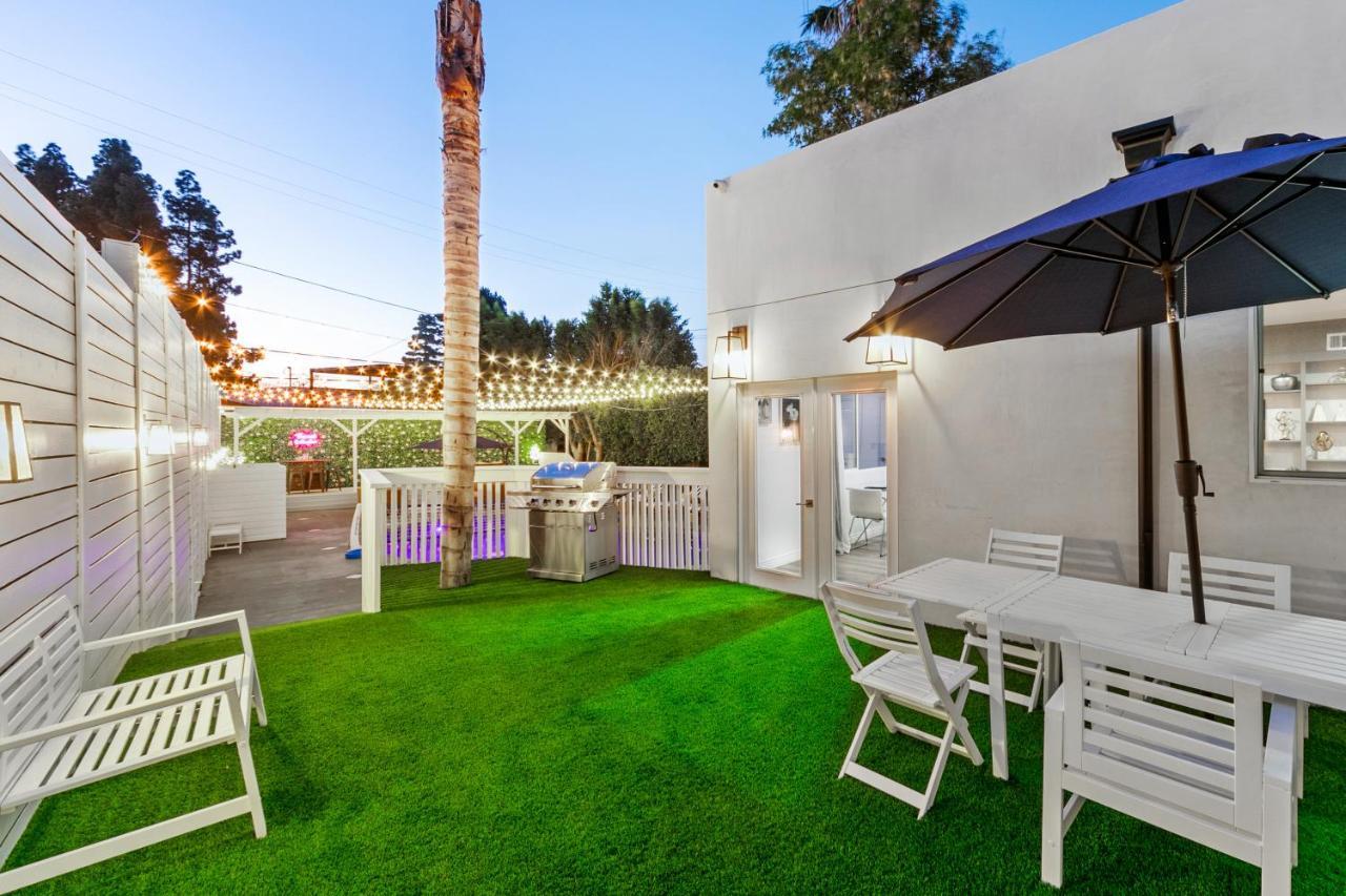 Studio City Contemporary Villa With Pool Sleeps 10 Лос-Анджелес Экстерьер фото